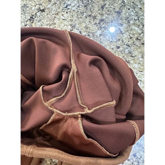 Spanx Size Medium Rich Caramel Brown Faux Suede Stretch Pant Shapewear Leggings - Picture 10 of 16
